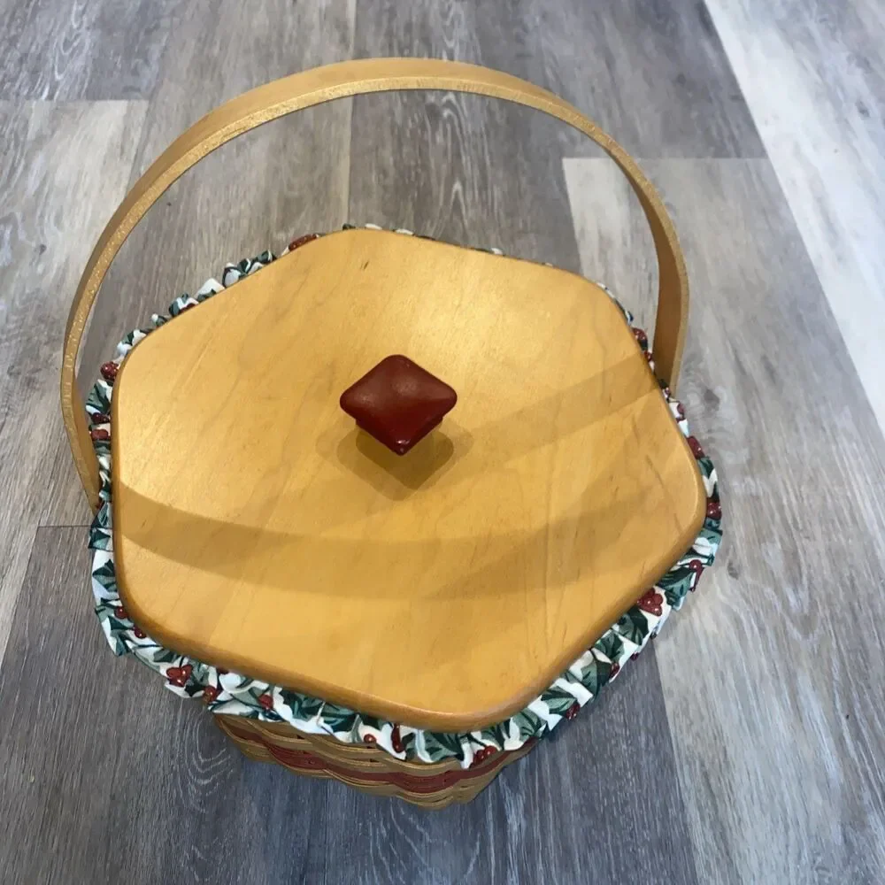 Longaberger ® Christmas Collection™ 1997 Edition Snow flake Basket™